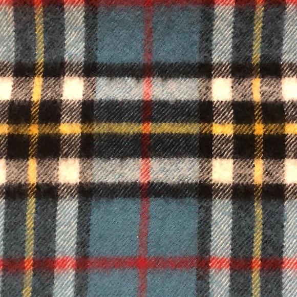 Vintage Highlander by Lochcarron Tartan Scarf - Picture 4 of 9